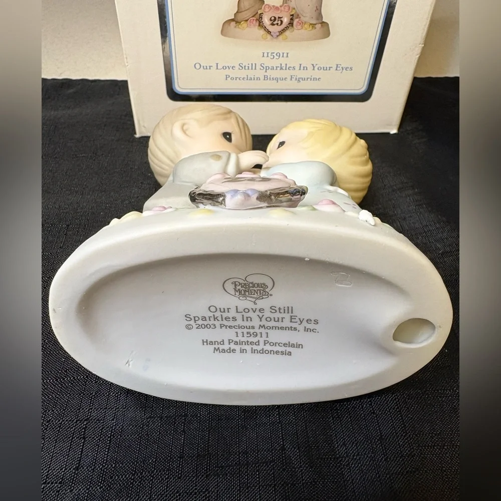 Precious Moments Romantic Couple Figurine in Cream and Tan - Picture 4 of 6